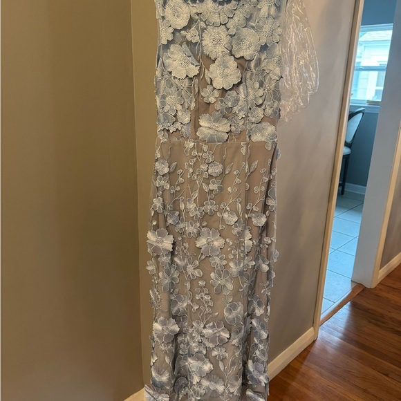 Elliatt Selene Midi Cocktail dress - Picture 2 of 6